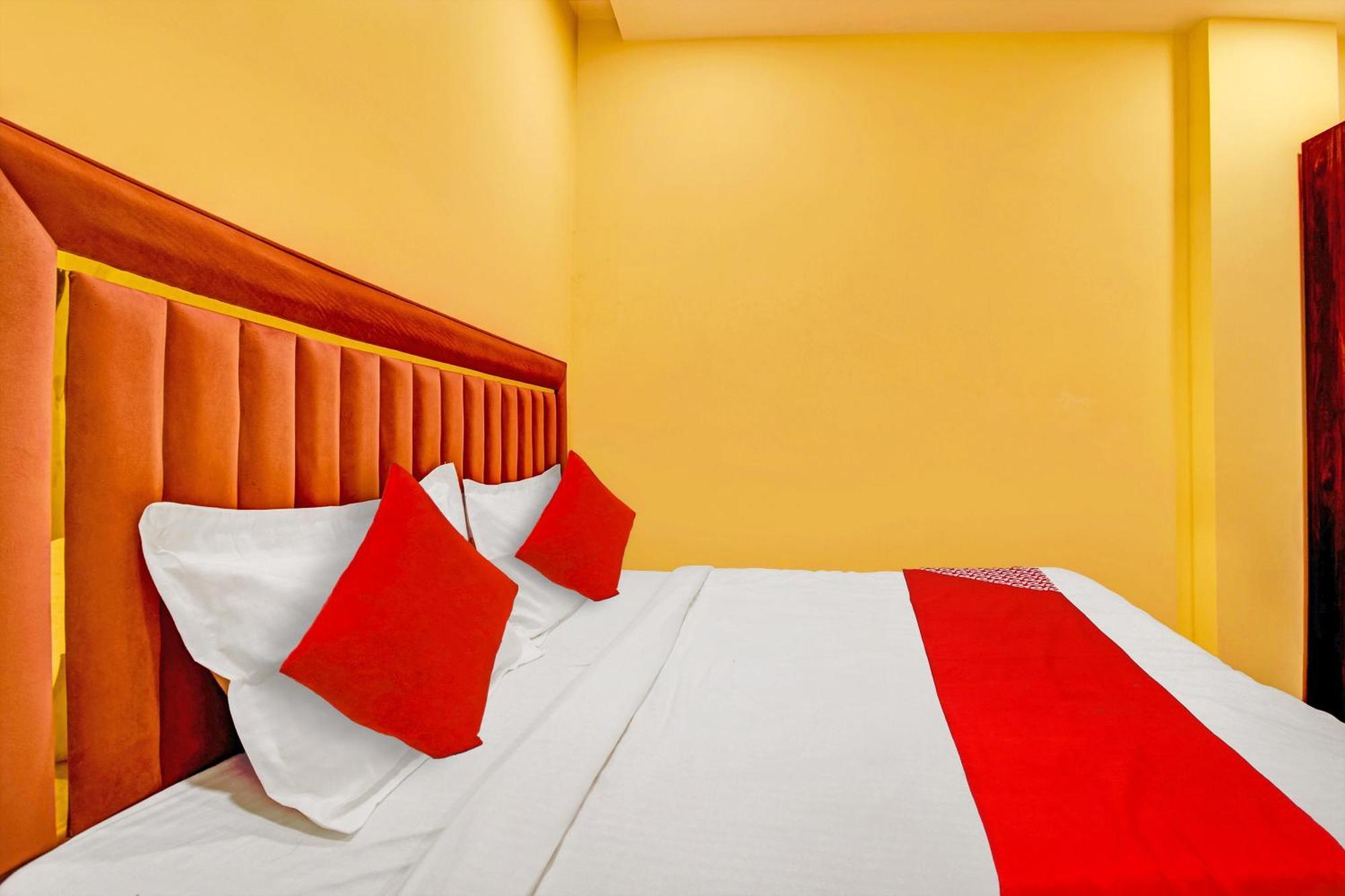 Hotel O Friendship Inn Delhi Kültér fotó
